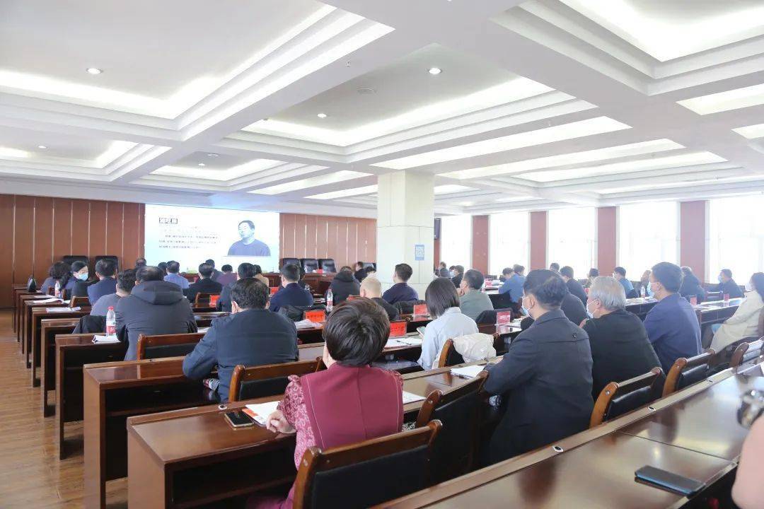 证监会召开系统全面从严治党暨纪检监察工作会议 促进资本市场在防风险强监管基础上实现高质量发展