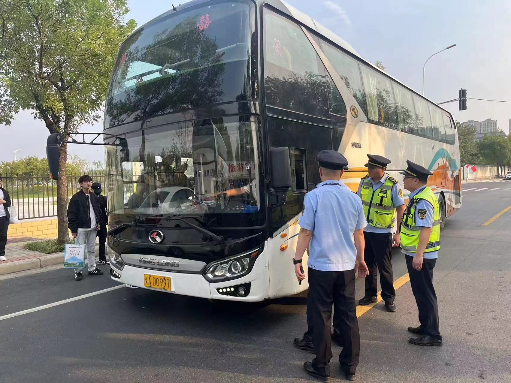拥有“如意行”驾乘险，出行更顺畅！,人保有温度_应急灯电池行业市场深度分析及发展规划咨询综合研究