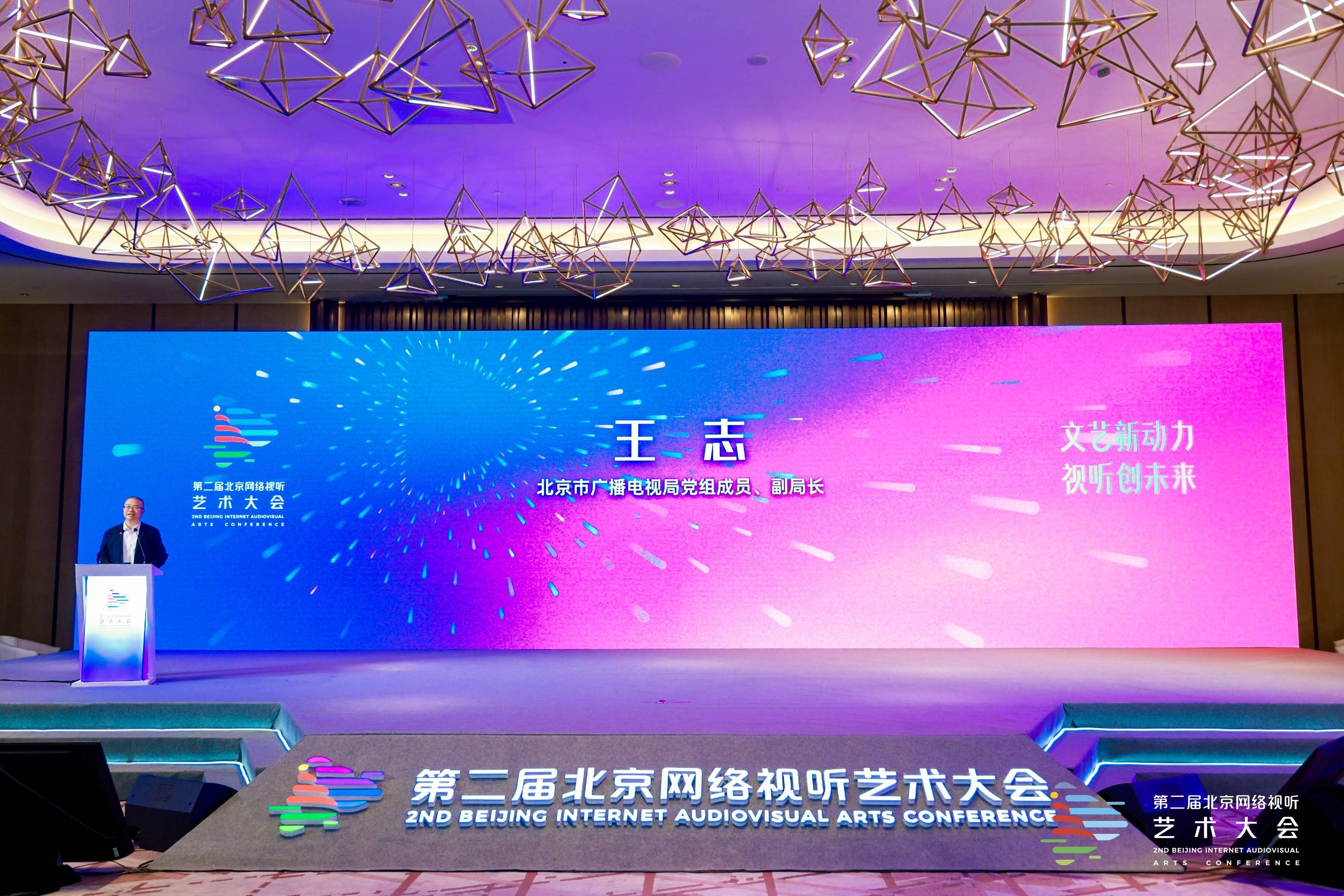 ?2025年中国短剧行业深度剖析：从“红果短剧每月分账金额超3亿”看行业底层逻辑重塑_保险有温度,人保有温度