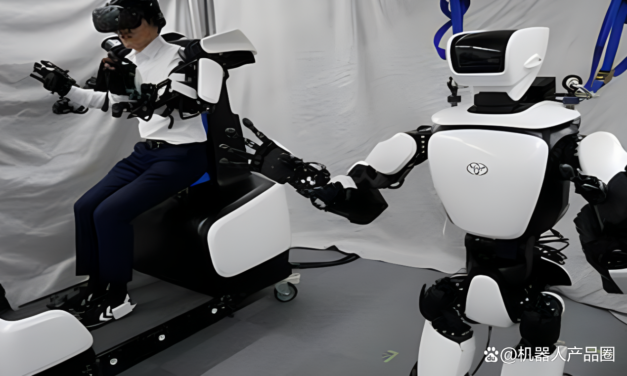 广东省在港举办2025年春茗 优必选最新人形机器人Walker C亮相