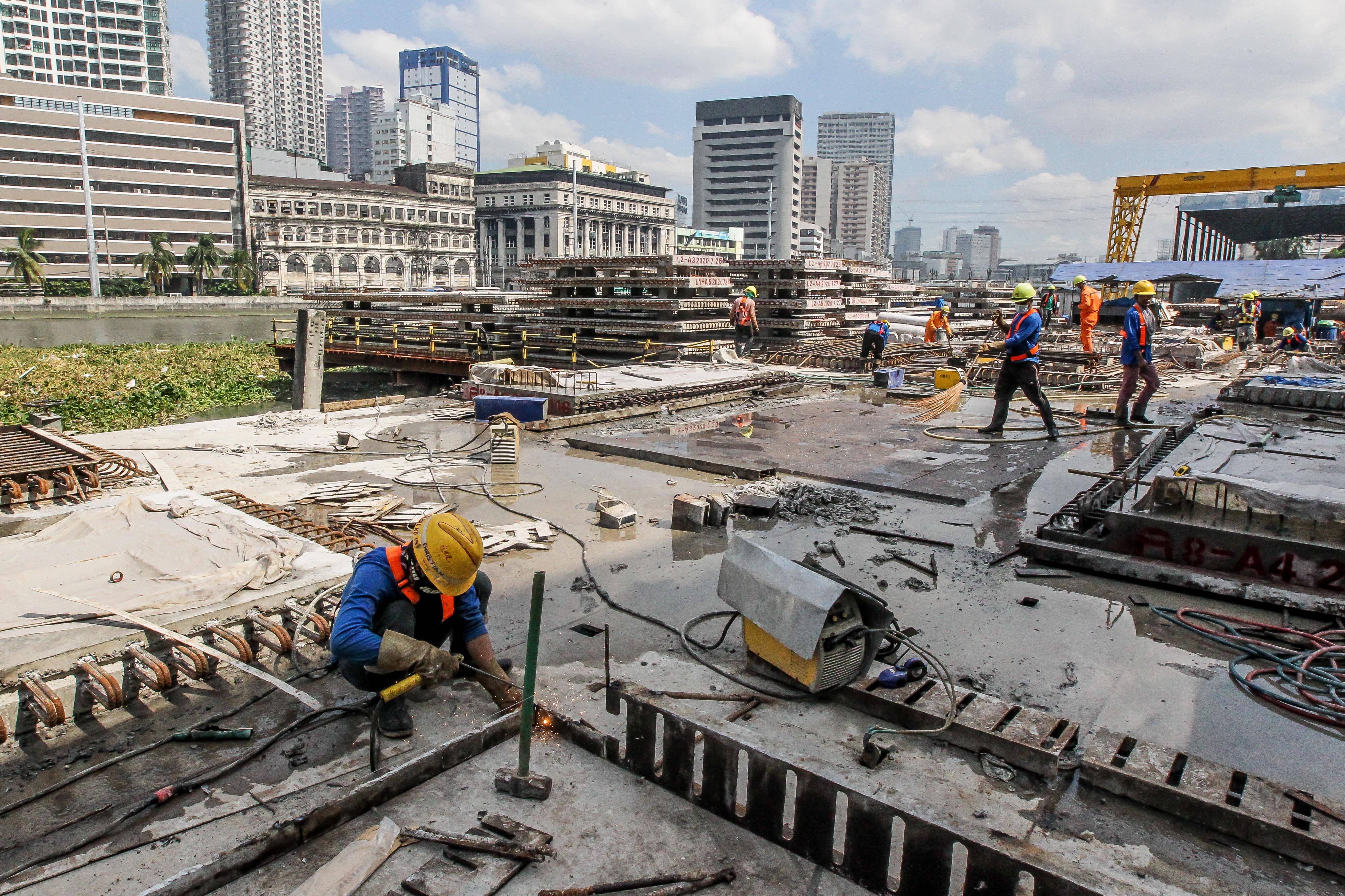 新金路:公司石英砂项目有序推进之中