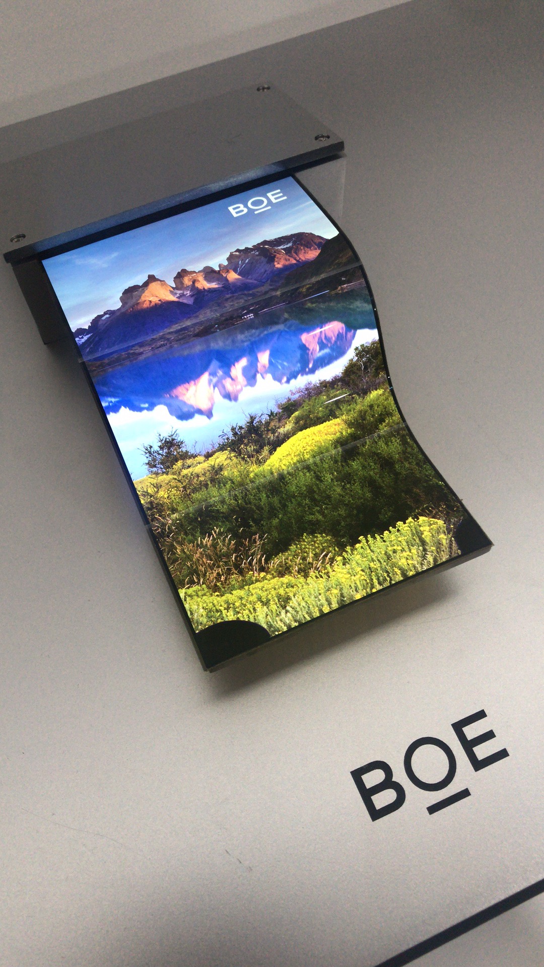 京东方Ａ获得发明专利授权：“显示基板及显示装置”