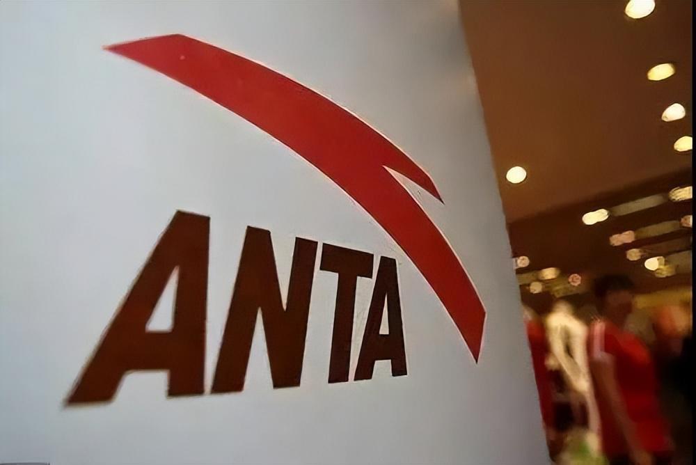 方源资本的始祖鸟生意经：七年净赚超百亿