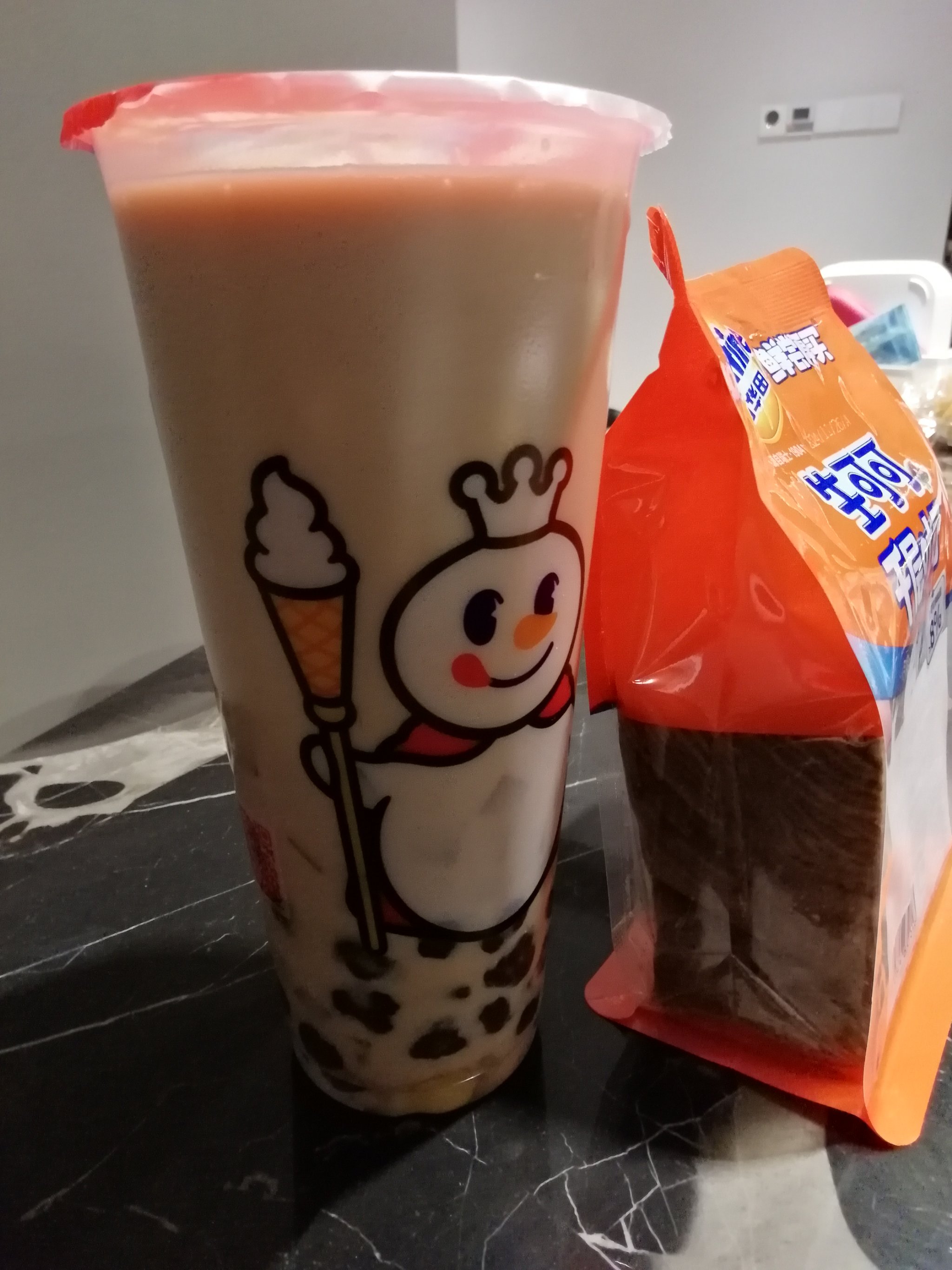 产业一线丨4元柠檬水一年卖超10亿杯！蜜雪冰城是如何把价格打下来的？