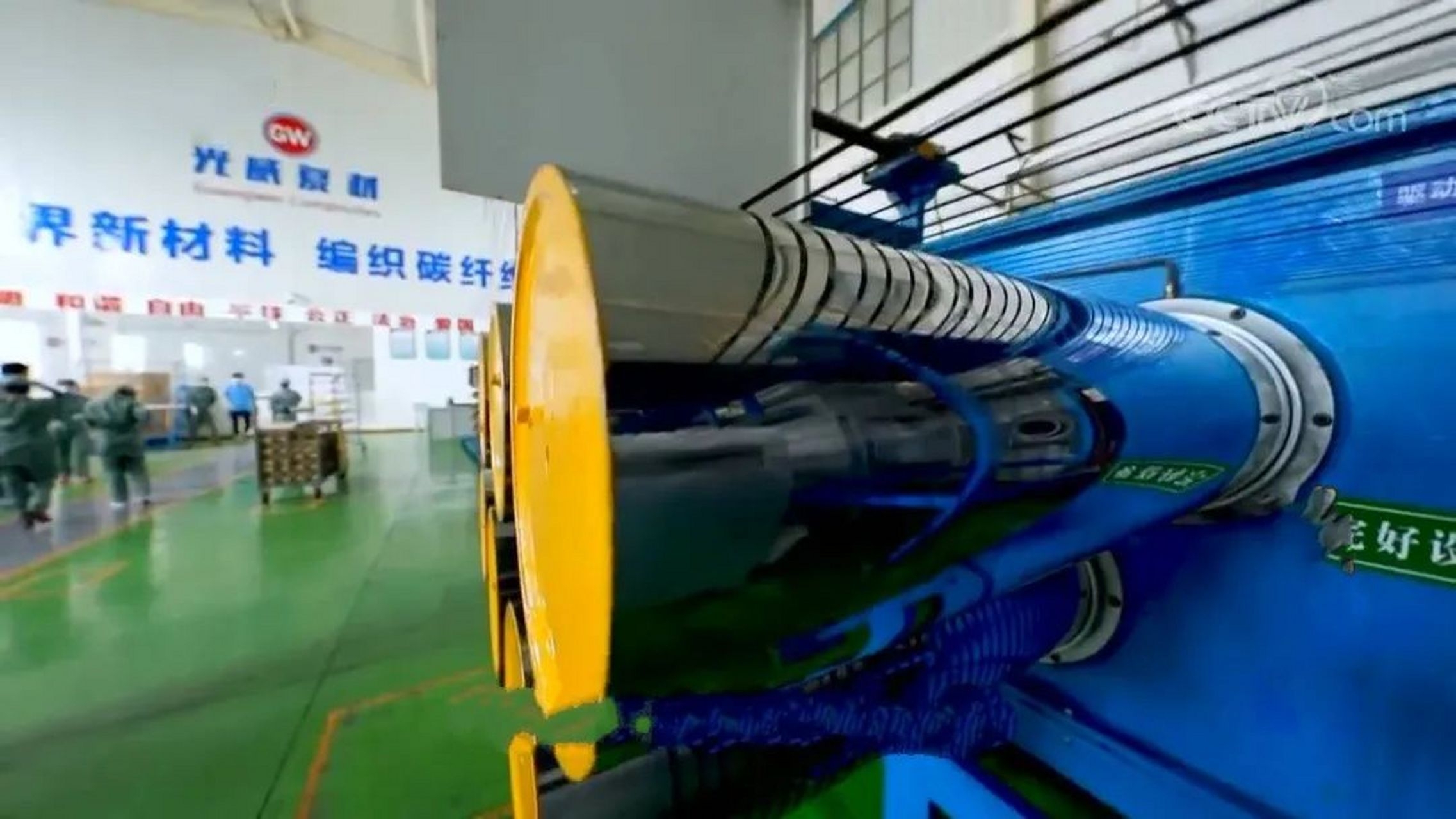 光威复材：碳纤维产品采用标准化体系界定性能指标