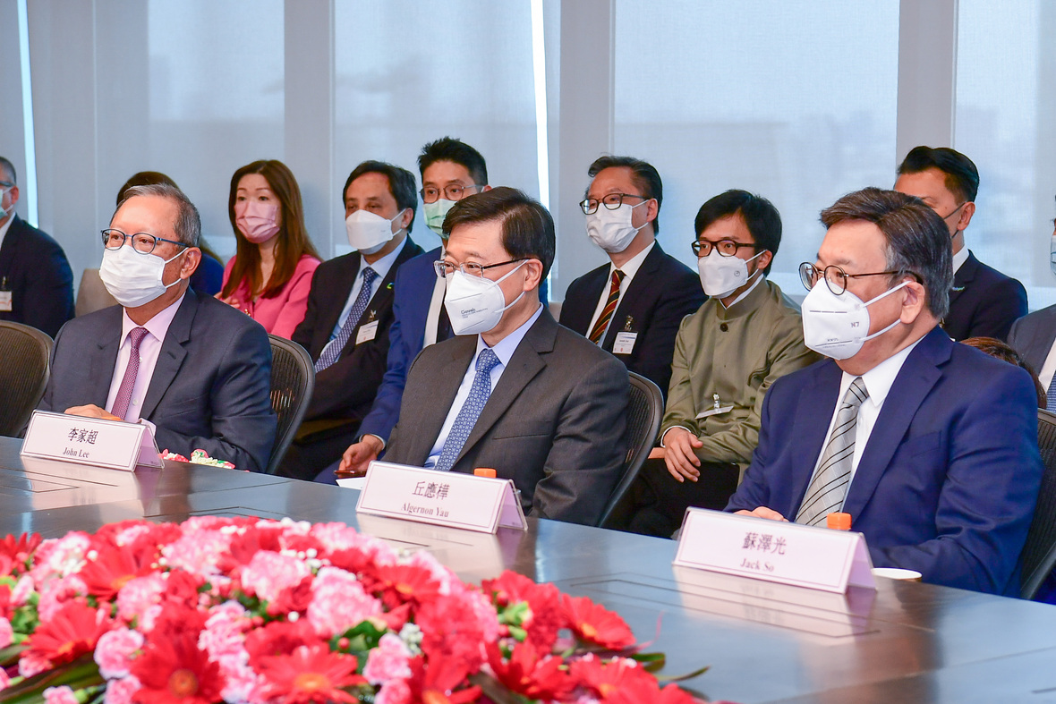 中国贸促会会长任鸿斌会见路易达孚集团董事会主席玛格丽特・路易达孚