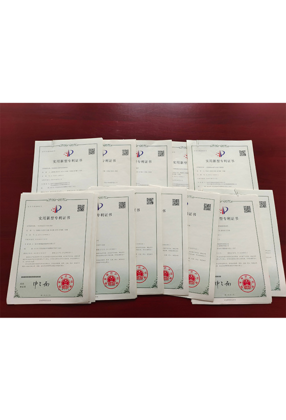 鹏鼎控股获得发明专利授权：“电路板及其制造方法”