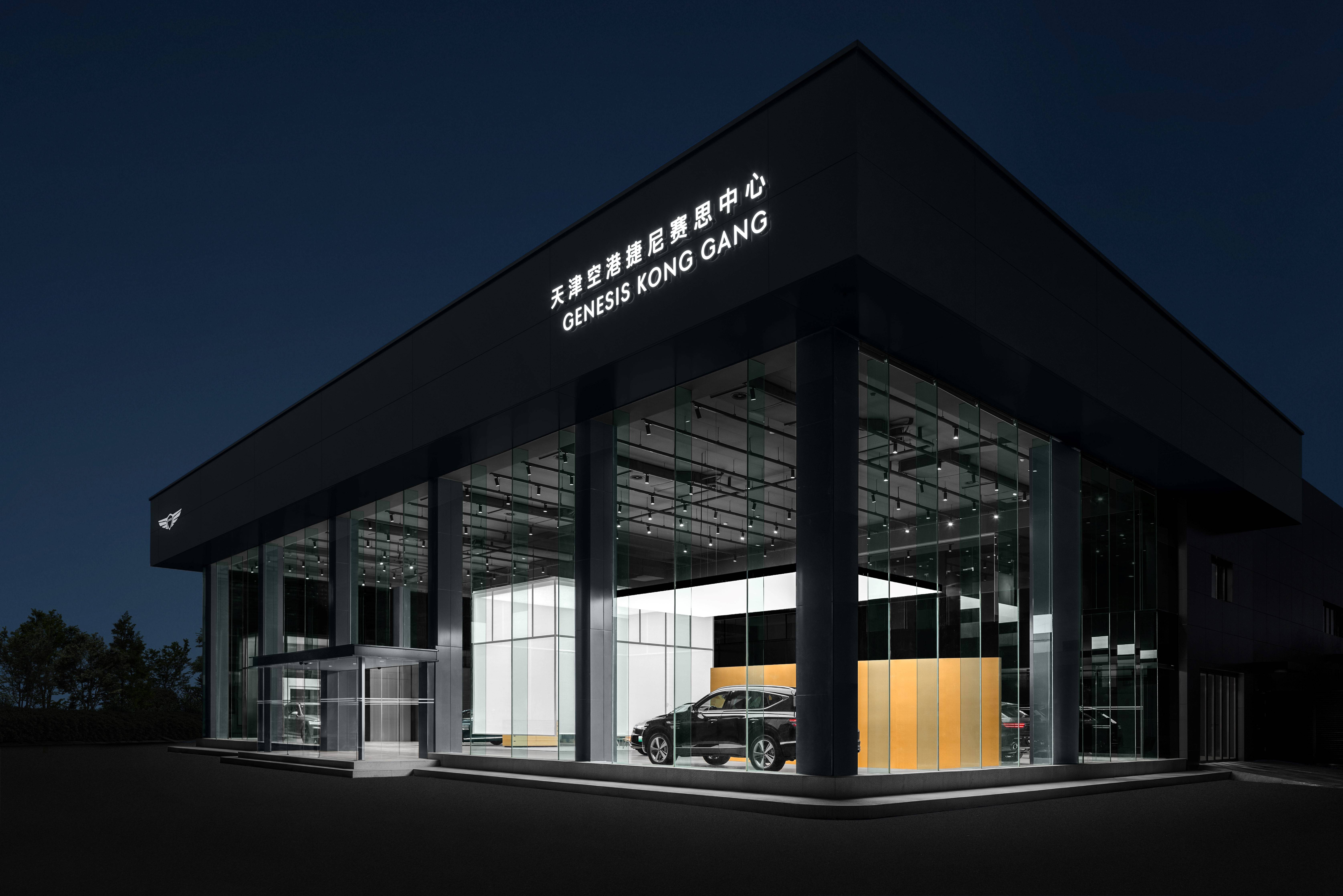人保车险   品牌优势——快速了解燃油汽车车险,人保护你周全_2025年教辅类图书行业全景调研及发展趋势预测