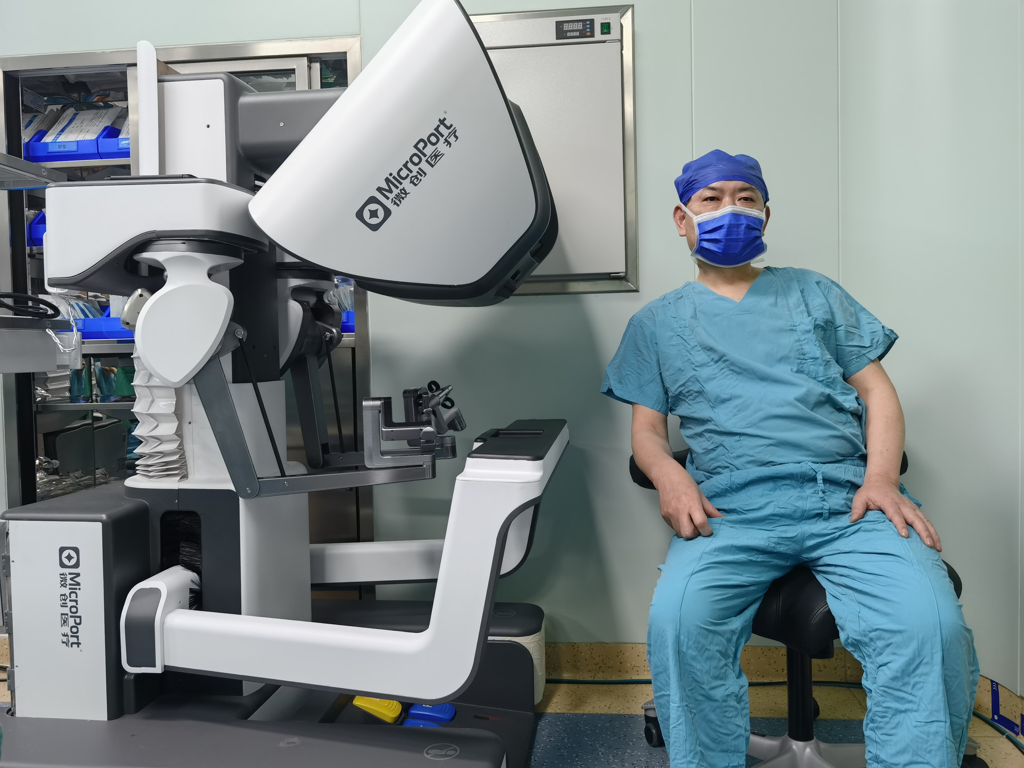 中科信息：智能麻醉机器人进入临床试验前阶段