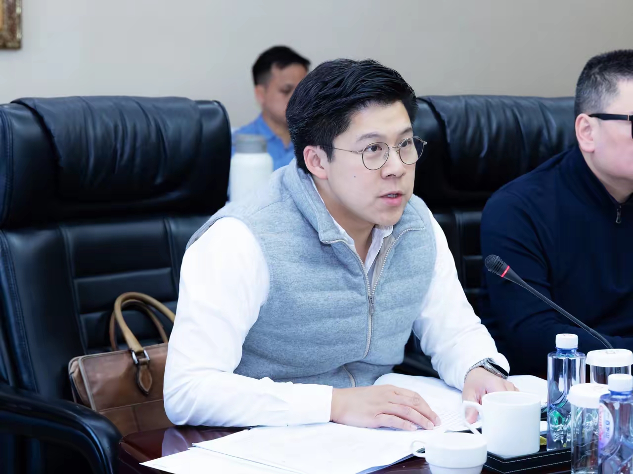 各地纠偏“内卷式”招商 链式协同发力产业集群化