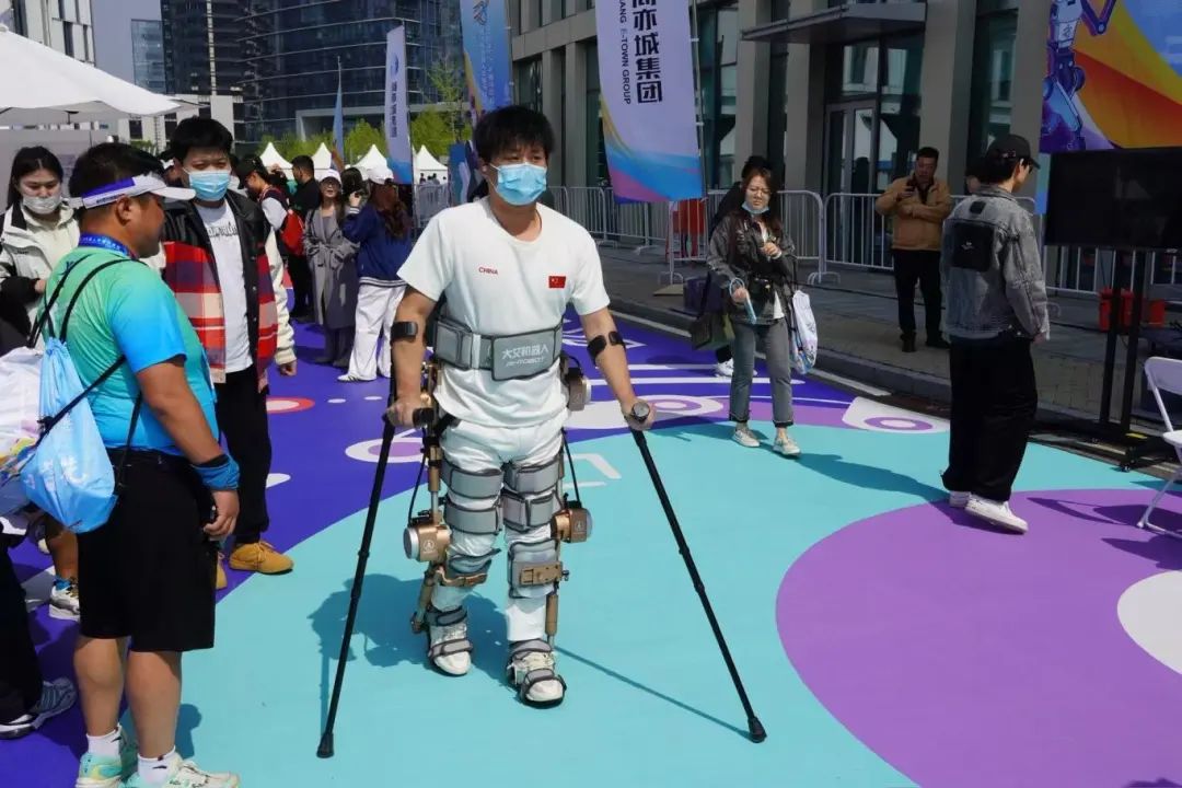 来北京,见证一场机器人的“狂欢”