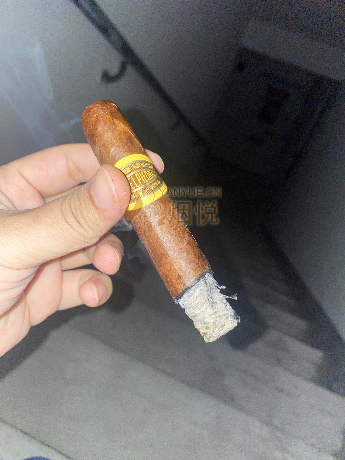 2025年中国雪茄行业市场：“烟茄分离”政策落地，行业迎来新机遇_人保车险   品牌优势——快速了解燃油汽车车险,人保车险