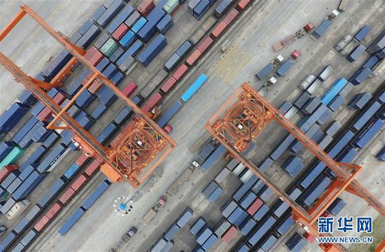 2025年中国组合家具行业市场：“一带一路”助力，出口潜力释放_人保车险   品牌优势——快速了解燃油汽车车险,拥有“如意行”驾乘险，出行更顺畅！