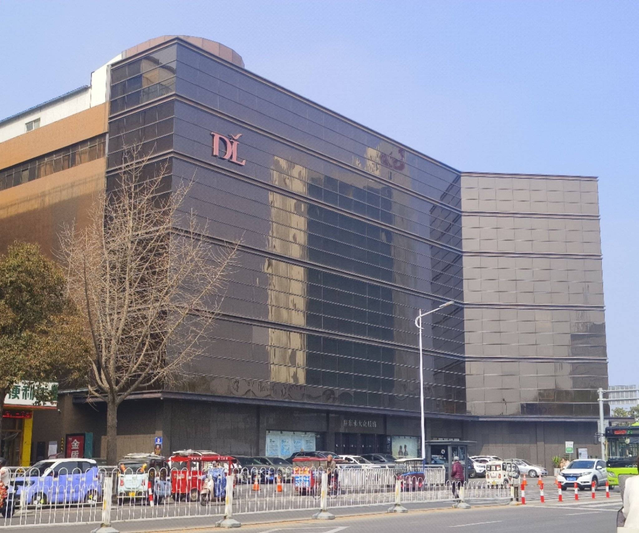 一鸣食品：目前公司和胖东来未有合作