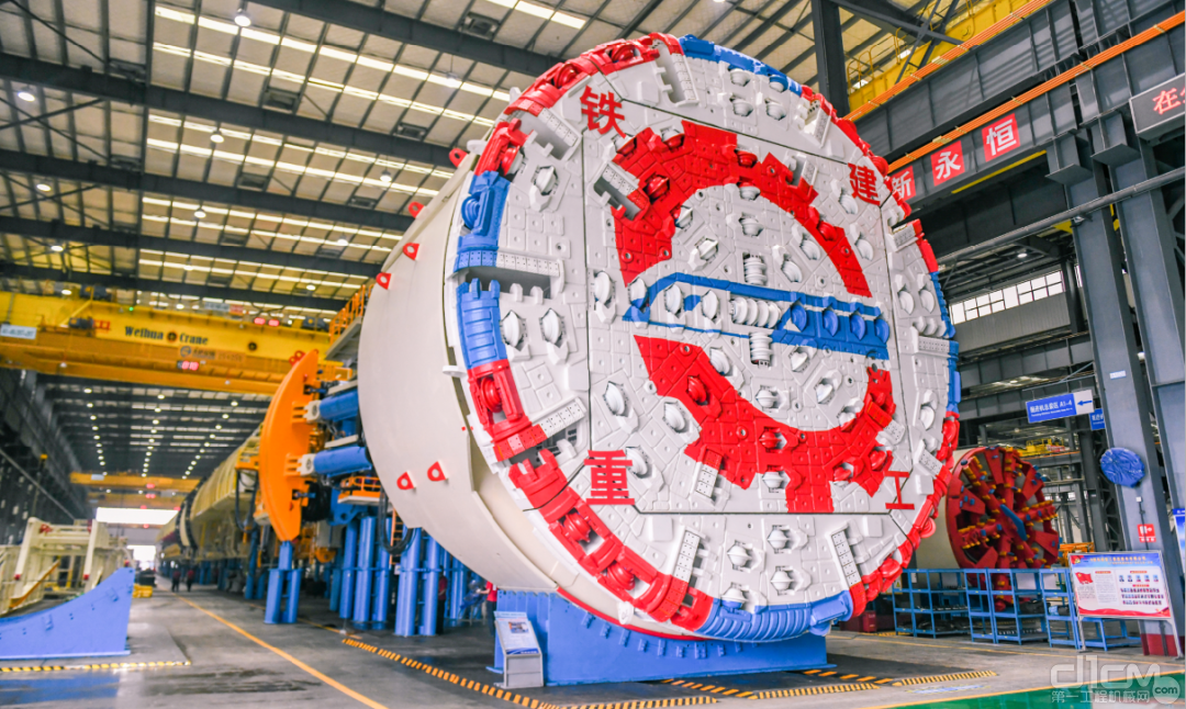 铁建重工获得发明专利授权:“一种掘进机及其后配套防溜装置”