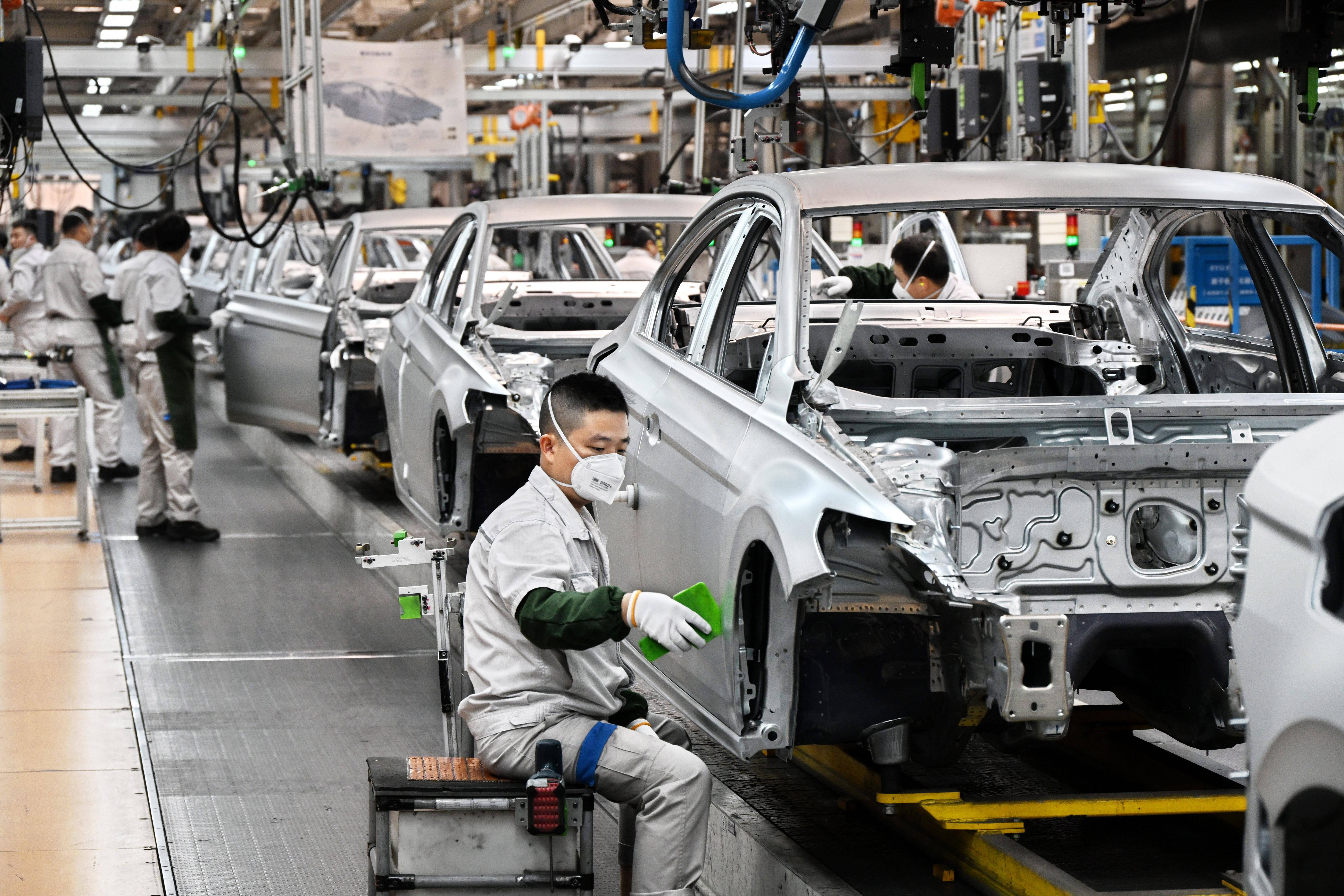 汽车制造业竞争格局分析与未来发展前景趋势预测，市场技术创新与研发投入_保险有温度,人保服务 