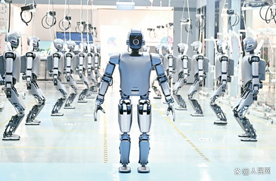 外媒探访中国―东盟人工智能创新合作中心