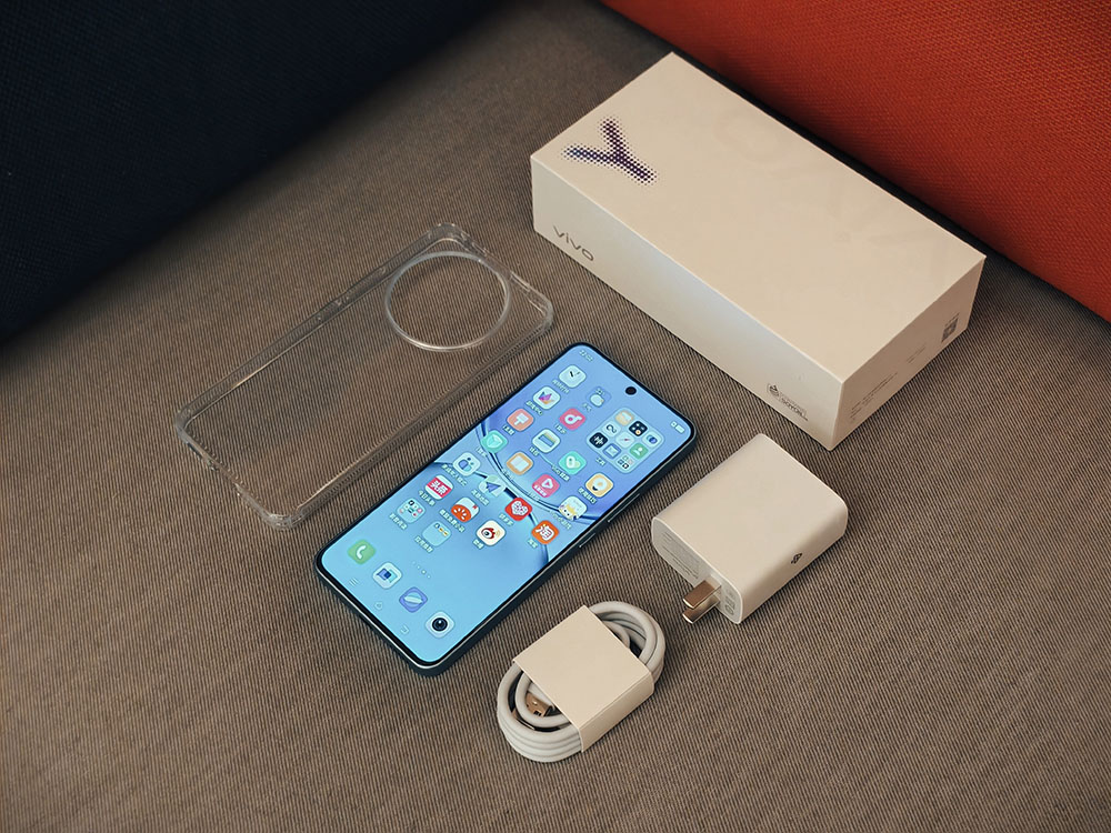 vivo Y500发布:硬件升级,续航提升耐用