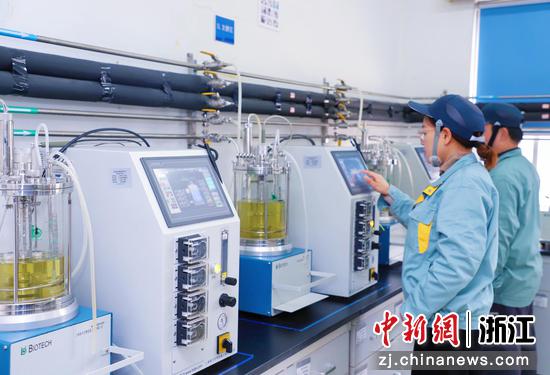 浙江震元大宗交易成交145.47万股 成交额1376.11万元