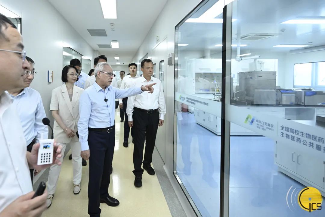 张玉卓会见澳门特区政府行政长官岑浩辉