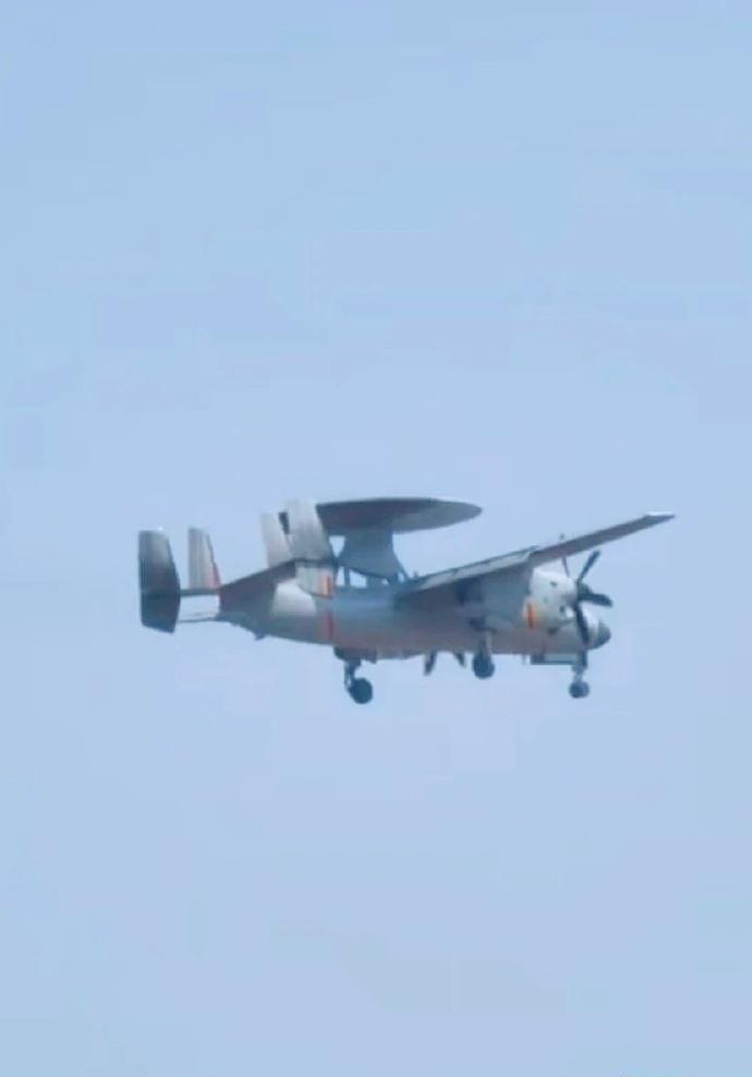 新华社权威快报丨国内功率最大国产商业投运重型燃气轮机！“太行110”首台套商业机组出厂