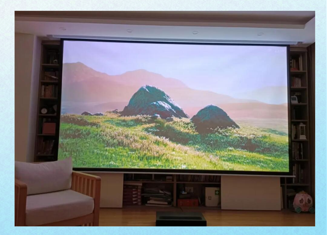 光峰科技获得发明专利授权：“一种投影屏幕的升降装置、投影屏幕及激光电视”