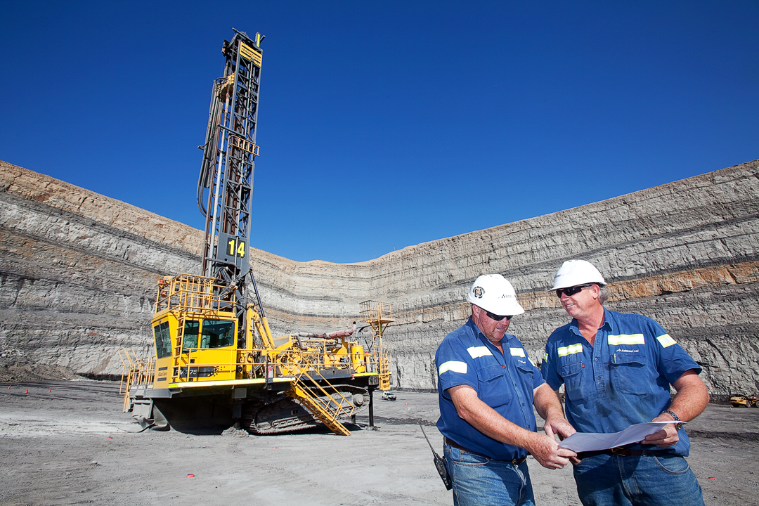 兖矿能源获得实用新型专利授权：“一种钻机移动平台”