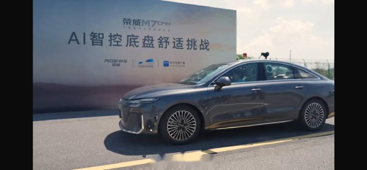 和而泰、东方精工等成立智控科技公司,含AI业务