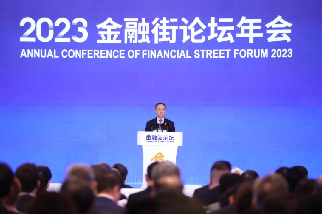 金融监管总局李云泽:推动构建融资期限与产业发展匹配的金融服务新模式