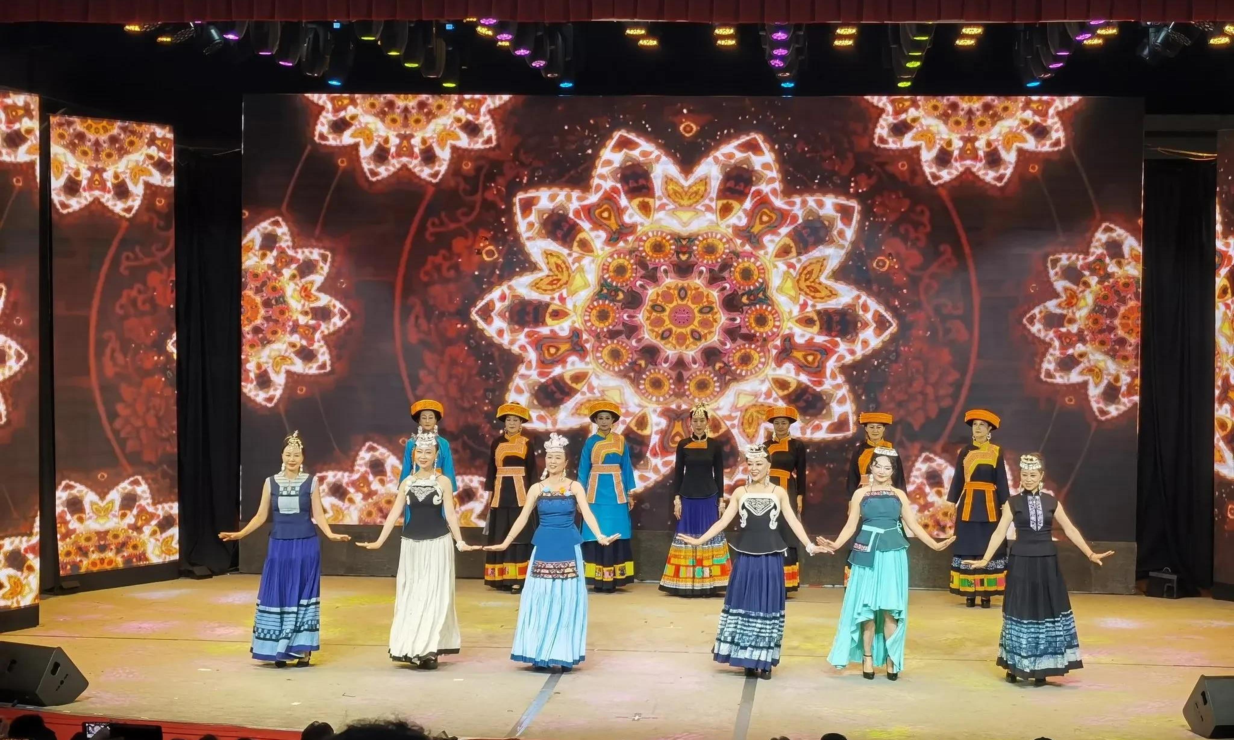 四川省文化和旅游发展大会签约超567亿元 发布5700亿元项目招引全球投资