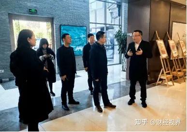 保险有温度,人保财险政银保 _养老金融行业现状洞察与未来趋势分析