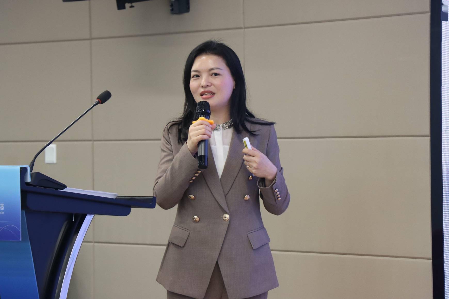 联合光电：尽职调查审计评估基本完成