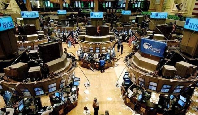 8亿债券被超额认购3倍 春秋航空靠什么成为“安全资产”？