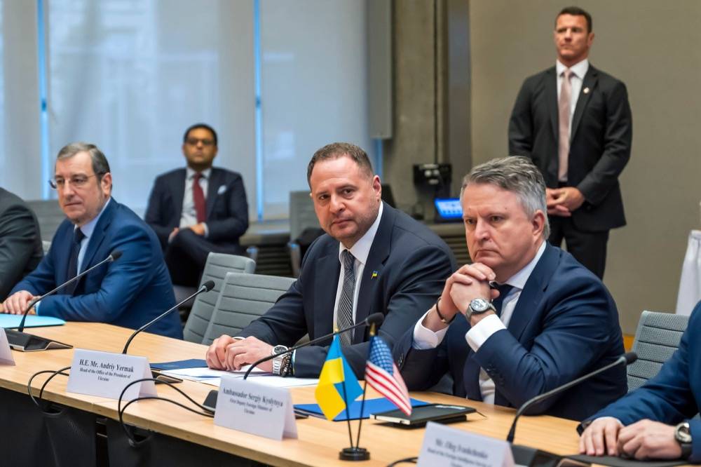 美乌日内瓦会谈:起草“更新、完善的和平框架”