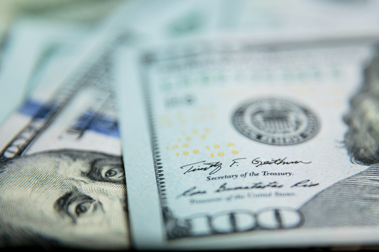 德固特:终止筹划重大资产重组事项