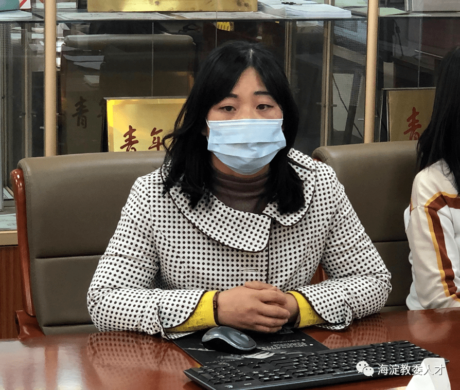 成人注册孩子上课,VIPKID规避监管遭投诉,海淀教委回复:无教培资质