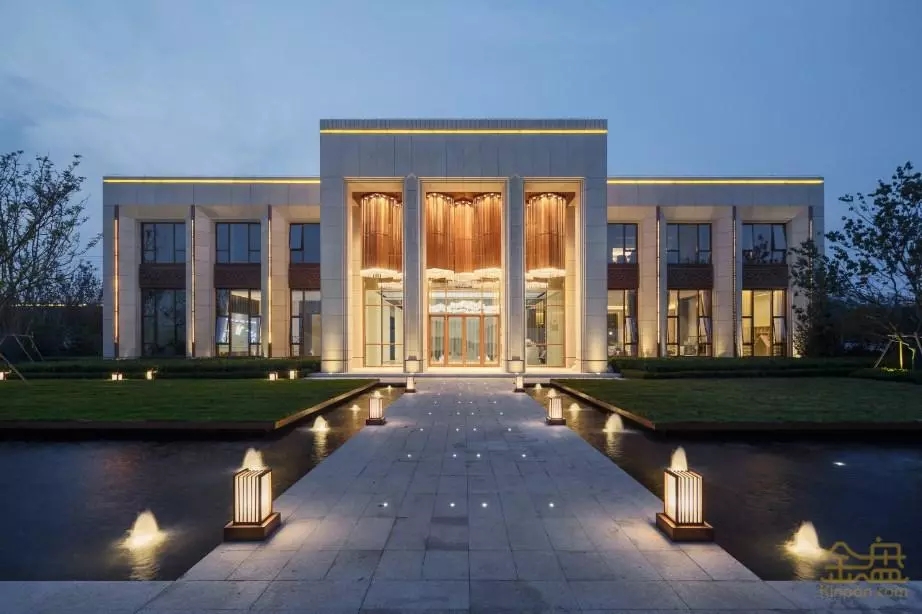 旭辉控股集团：拟对旗下7只公司债券进行购回 购回总额不超2.2亿元