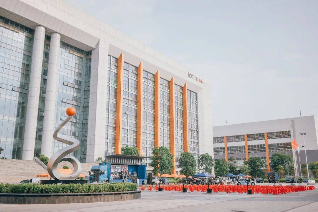 欧派家居：实控人之一致行动人拟5000万元至1亿元增持公司股份