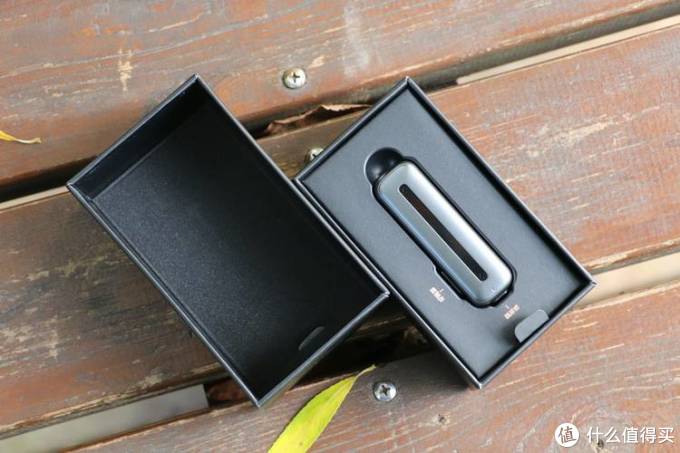 科大讯飞12月12日大宗交易成交358.83万元