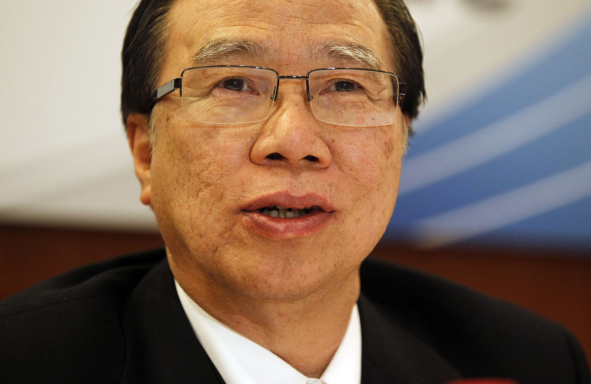 外交部决定对岩崎茂采取反制措施