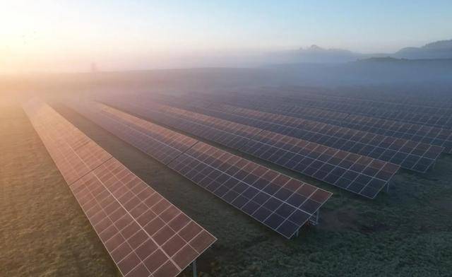 天合光能:与北美区域客户签订合计1.4GWh储能产品销售合同