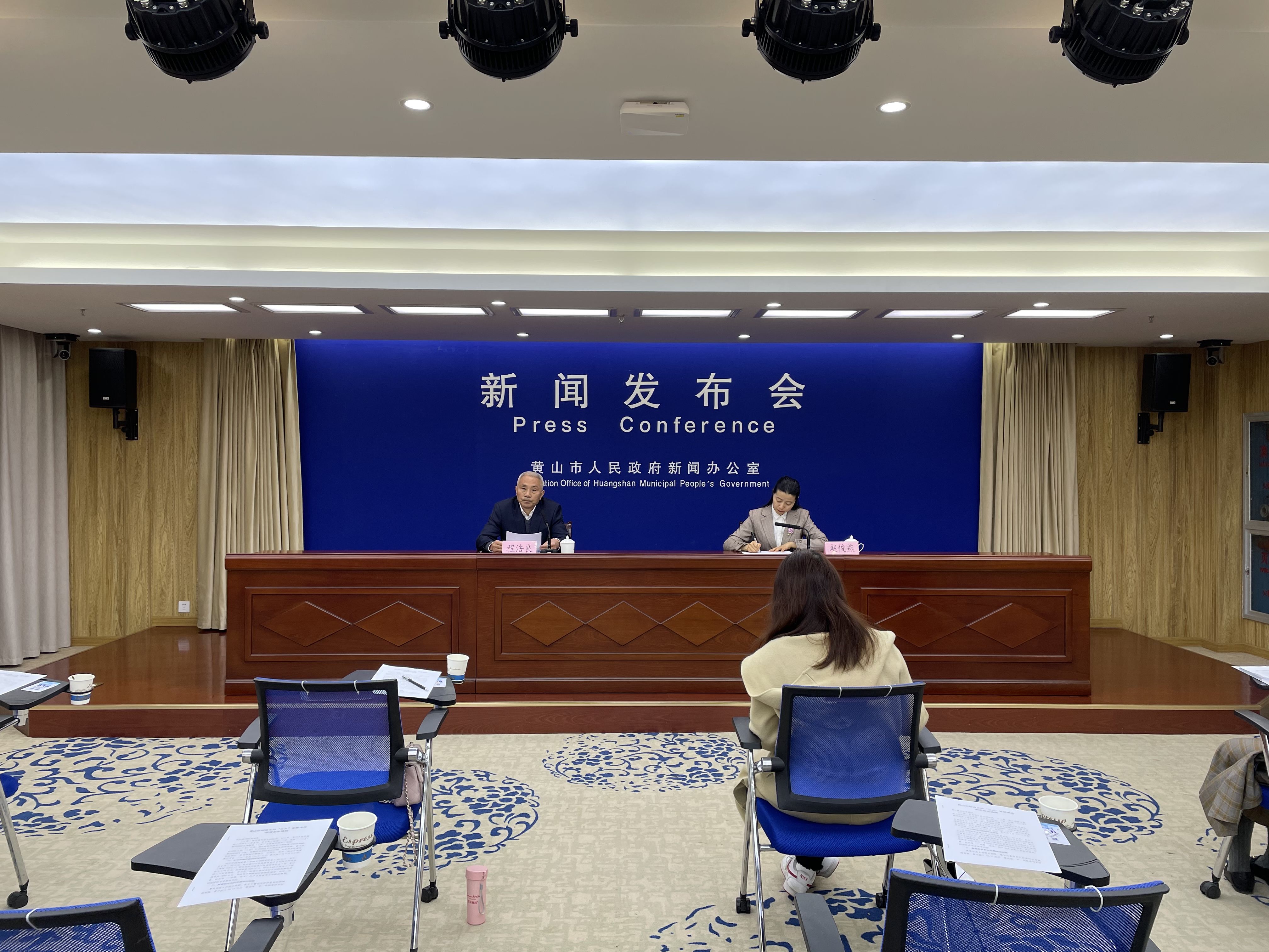 黄山“大位”智算中心：支撑首个“全程AI伴游”景区探索