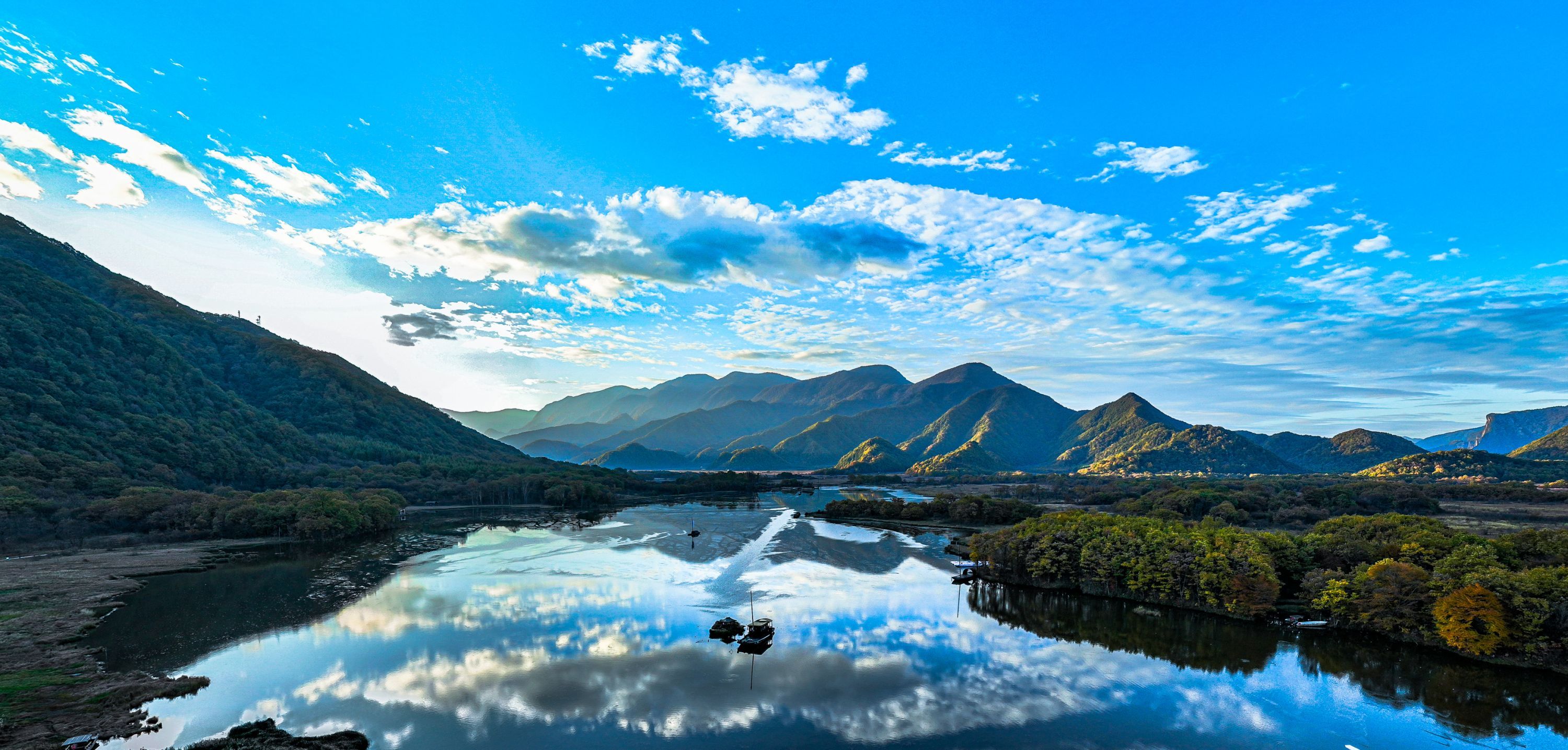 众信旅游：2025年总服务人次超168万 合伙门店数量达3000家