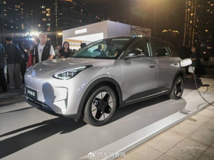 吉利汽车：2026年的销量目标定为345万部 较2025年增长约14%