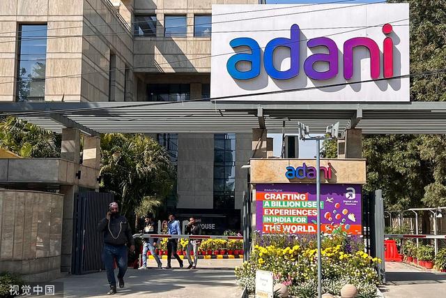 华东重机：收到印度阿达尼集团中标通知书及签署国内智能化港口装卸设备项目合同