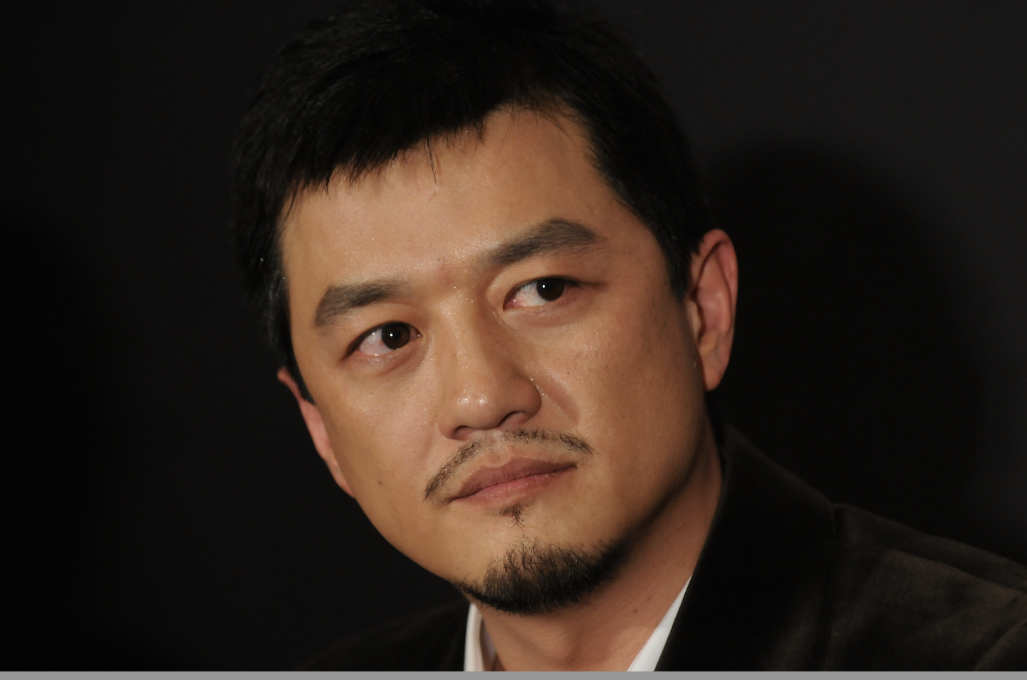 李亚鹏持股公司欠税超634万元被公告