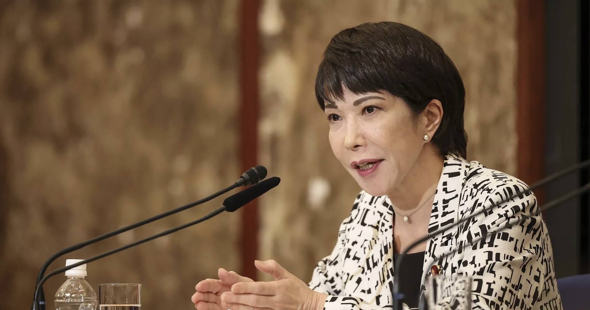 高市早苗连任日本首相,上一届高市内阁全体阁僚将留任,此前国际货币基金组织向日本政府发出警示