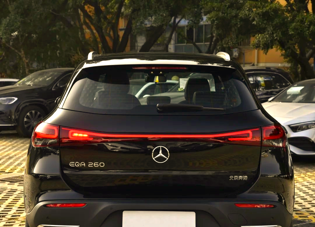 北京奔驰汽车有限公司召回部分国产EQA和EQB汽车 共计19481辆