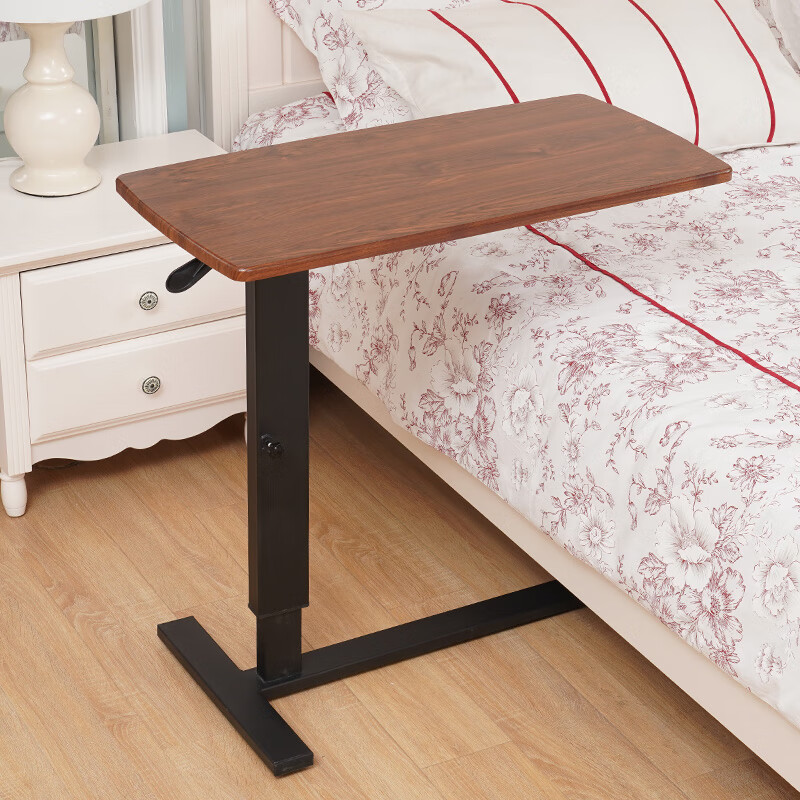 百合花：公司目前通过主营业务的稳健发展和新业务领域的拓展增强核心竞争力