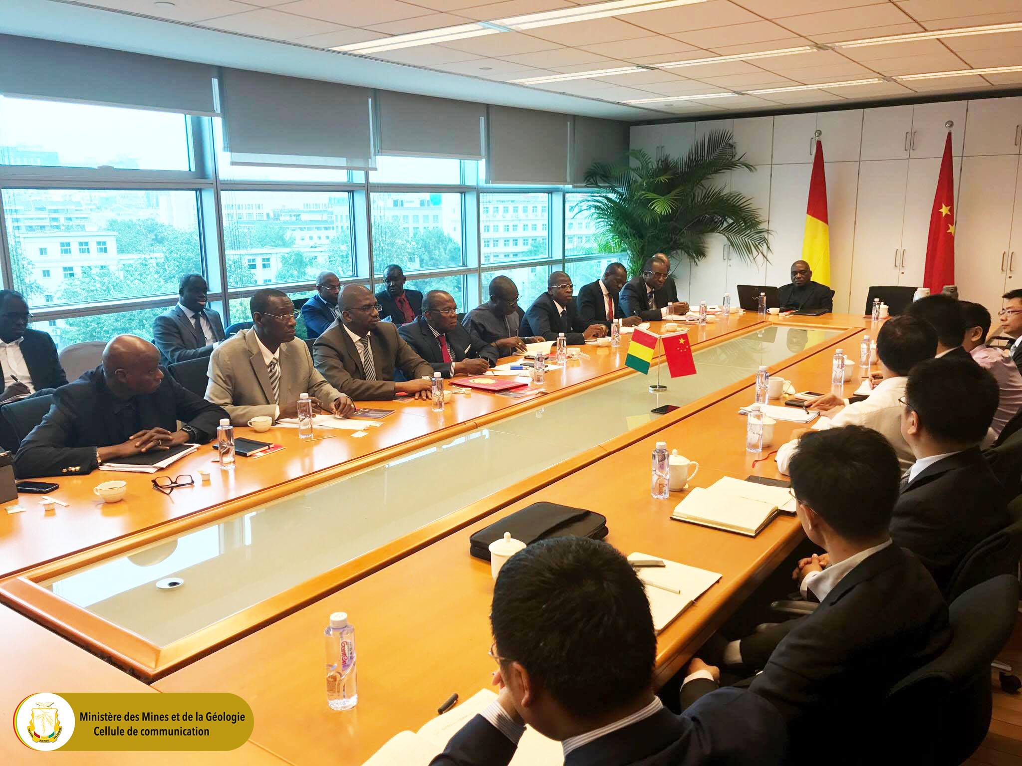 全国人大代表、中国进出口银行北京分行行长刘亚：建议常态化发行专项债 协助中小银行构建资本补充长效机制